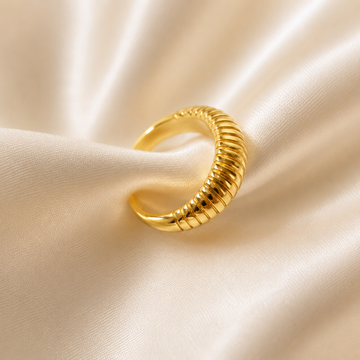 Pinstripe Ring - Gold