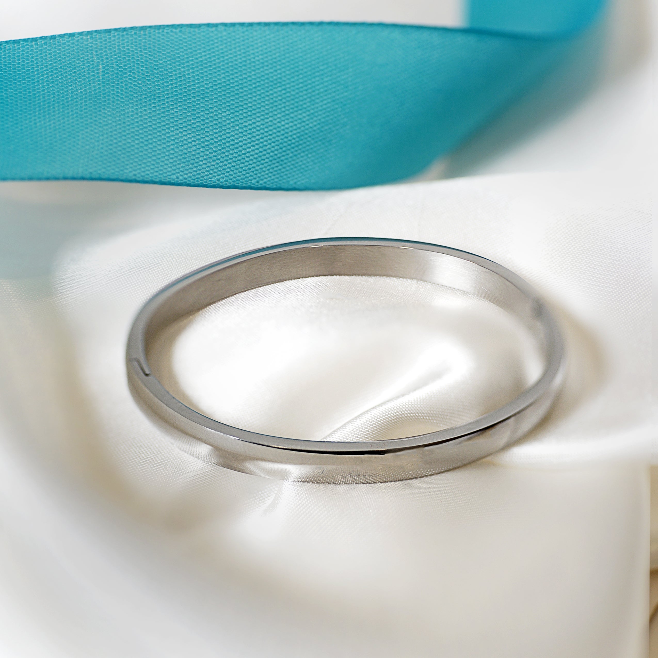 Minimalist Cuff- Silver