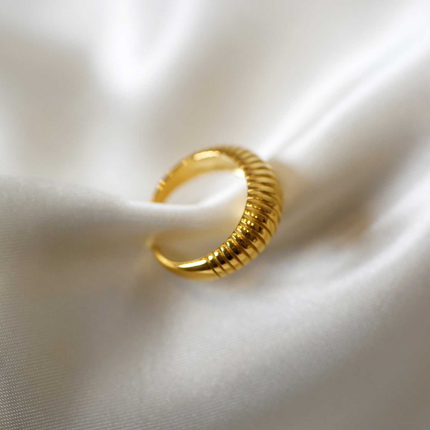 Pinstripe Ring - Gold