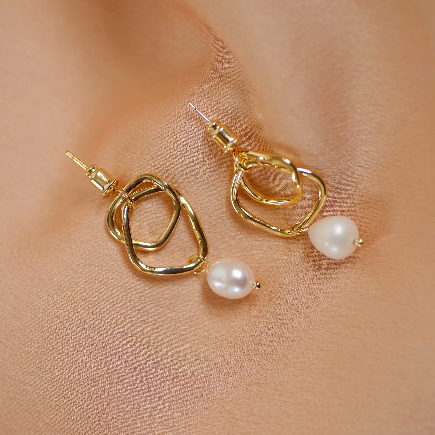 Asymmetrical drops